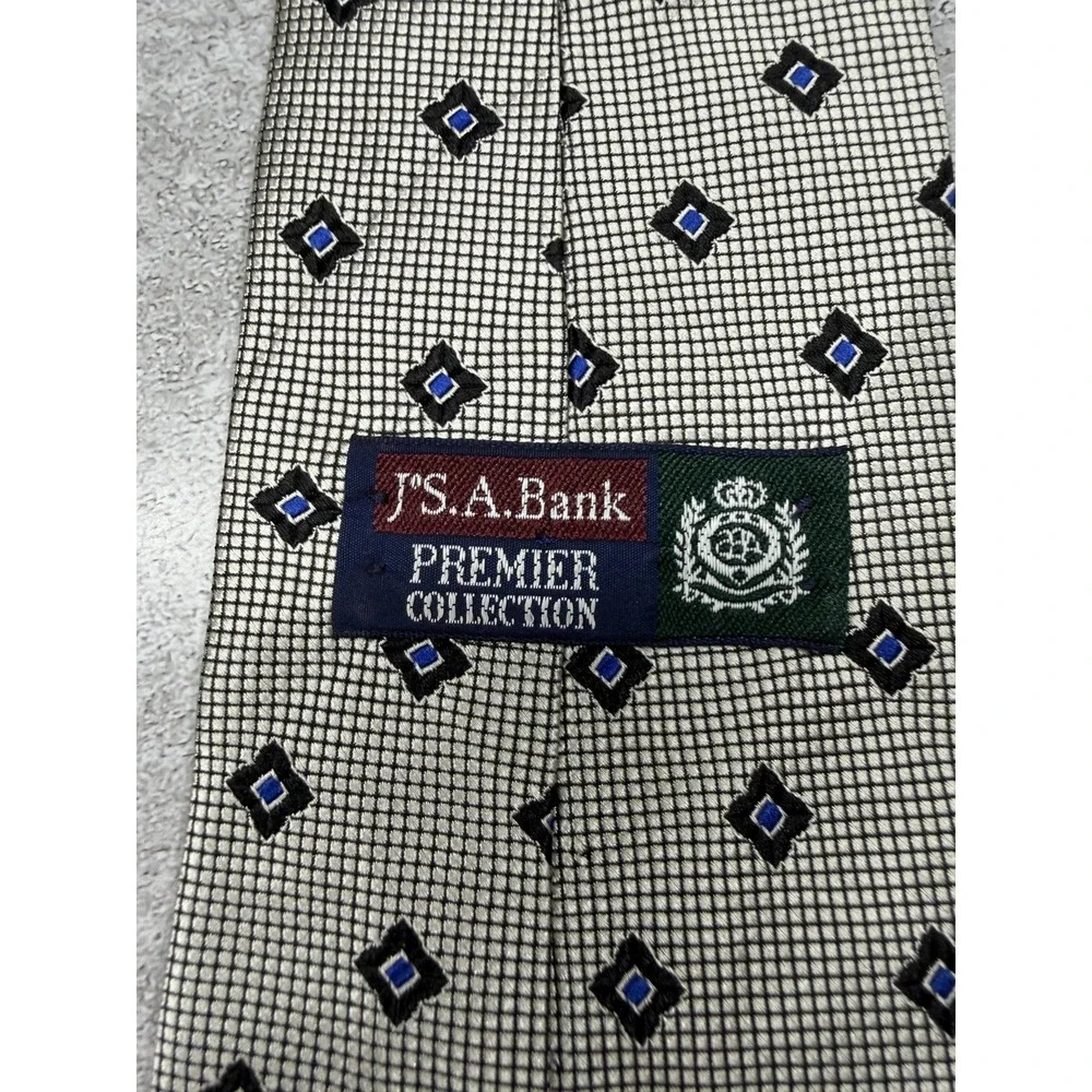 Jos. A. Bank Silk Tie Mens One Size Silver Geometric Made In USA Necktie Vintage